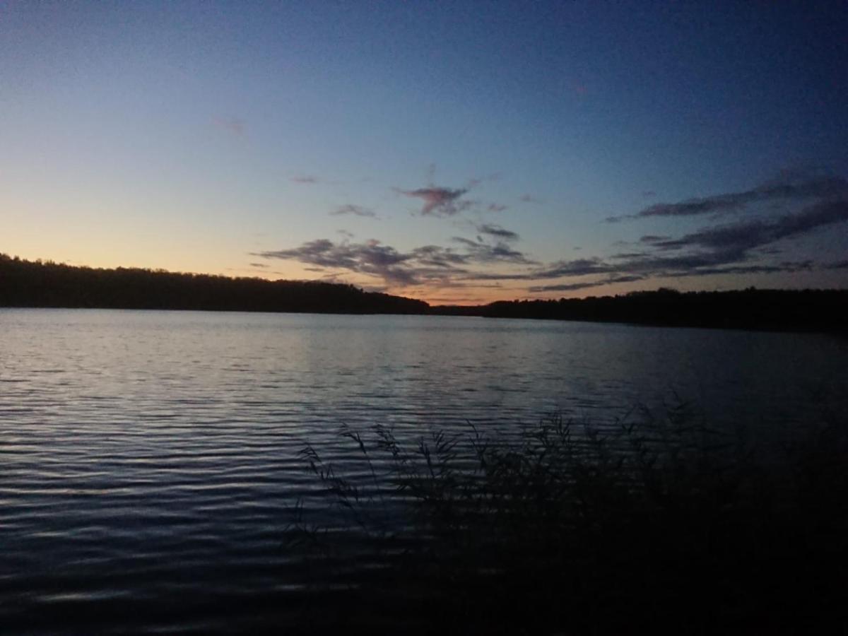 Ferienhaus Reetdach 1300Qm Privatgrundstueck Bootssteg Sauna Templin Luebbesee Uckermark Erholung Pur Seenplatte Petersdorf  외부 사진