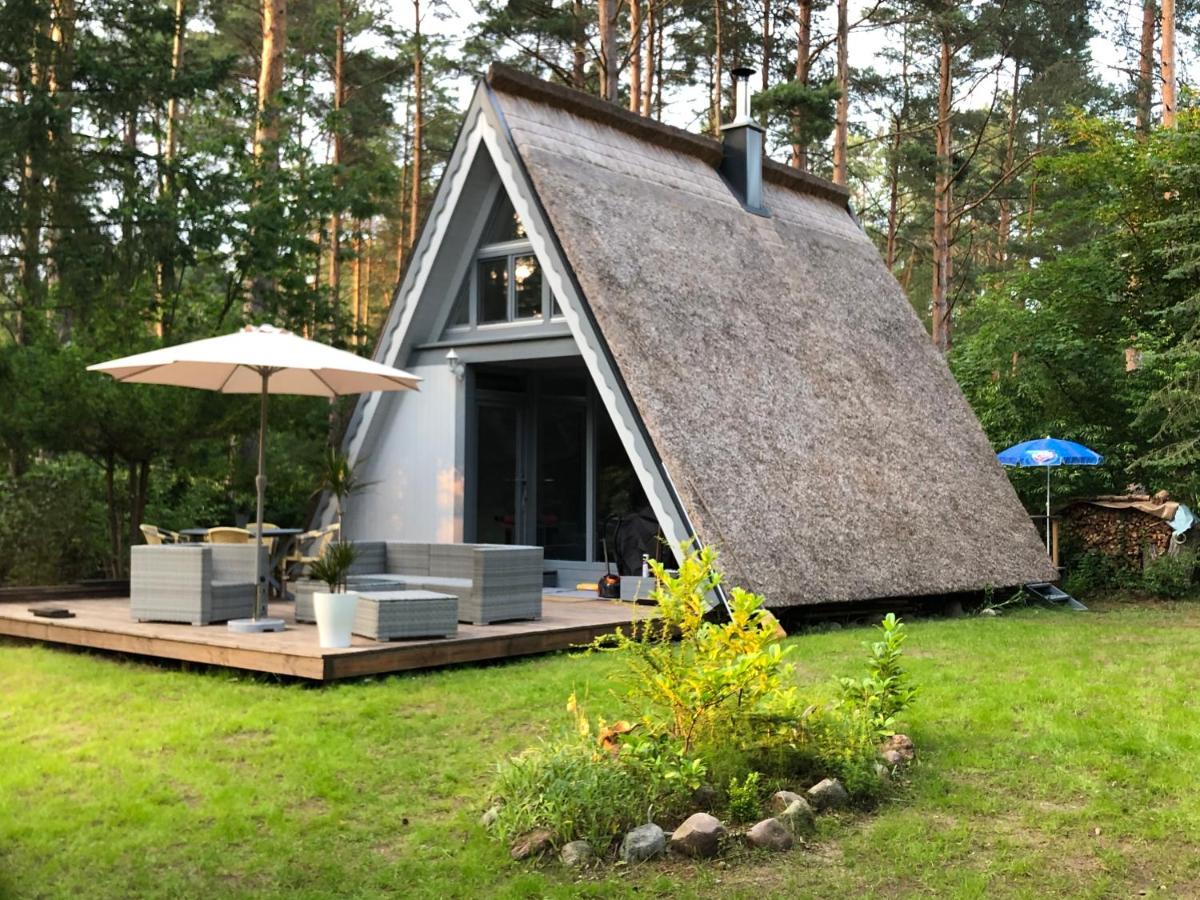 Ferienhaus Reetdach 1300Qm Privatgrundstueck Bootssteg Sauna Templin Luebbesee Uckermark Erholung Pur Seenplatte Petersdorf  외부 사진