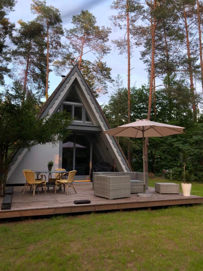 Ferienhaus Reetdach 1300Qm Privatgrundstueck Bootssteg Sauna Templin Luebbesee Uckermark Erholung Pur Seenplatte Petersdorf  외부 사진